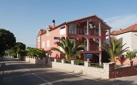 Adrian Apartments/ Jozo Martinovic